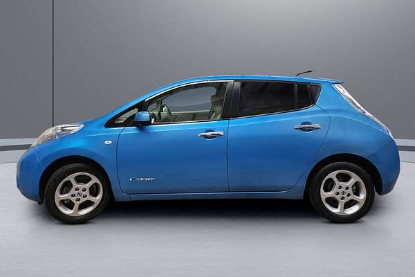 2014 Nissan Leaf  ZE0