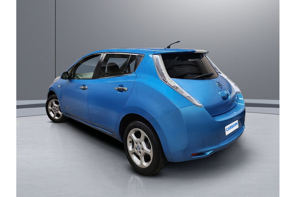 2014 Nissan Leaf  ZE0