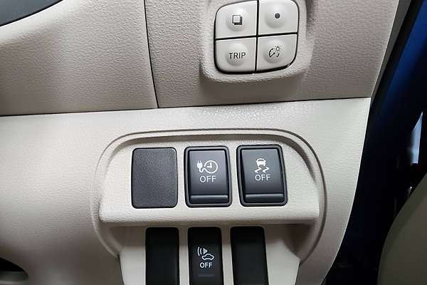 2014 Nissan Leaf  ZE0