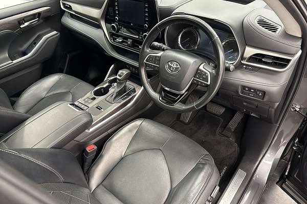 2022 Toyota Kluger Grande AXUH78R