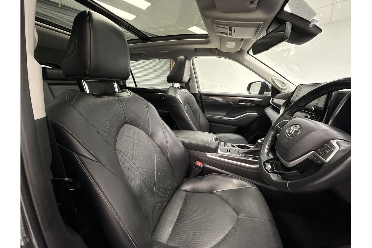 2022 Toyota Kluger Grande AXUH78R
