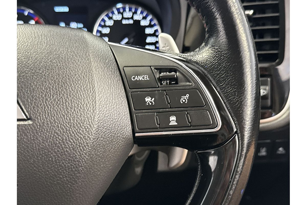 2020 Mitsubishi Outlander LS ZL