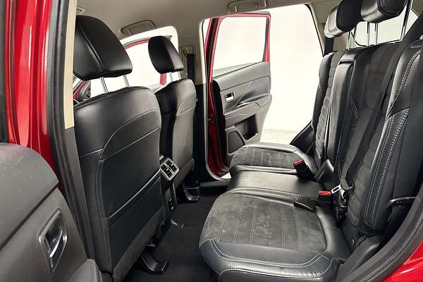 2020 Mitsubishi Outlander LS ZL