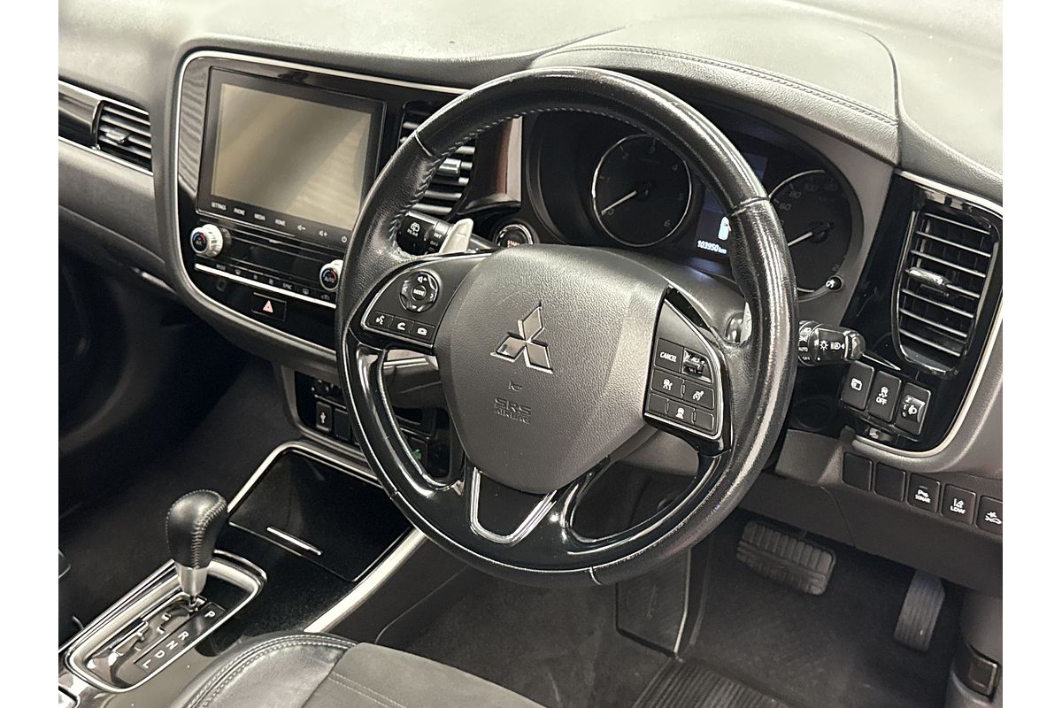 2020 Mitsubishi Outlander LS ZL