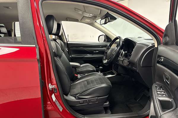 2020 Mitsubishi Outlander LS ZL