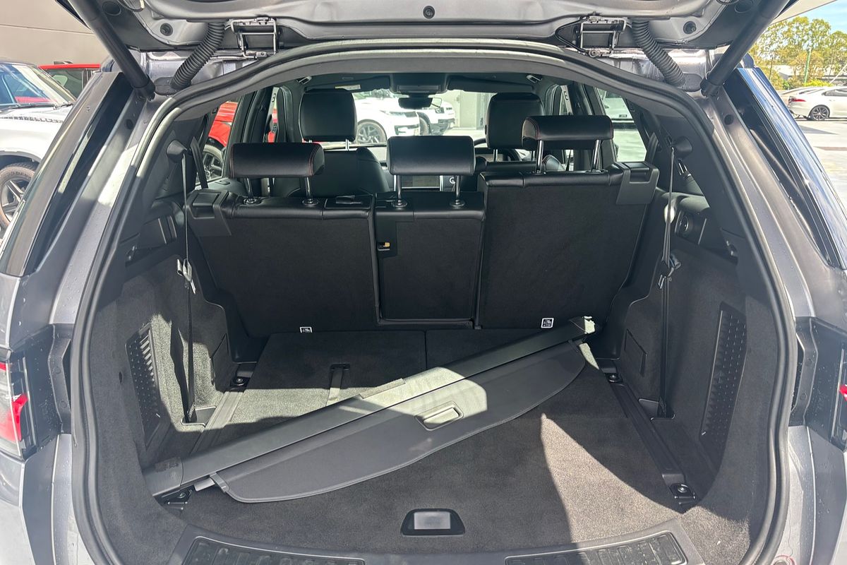 2021 Land Rover Discovery Sport P200 R-Dynamic S L550
