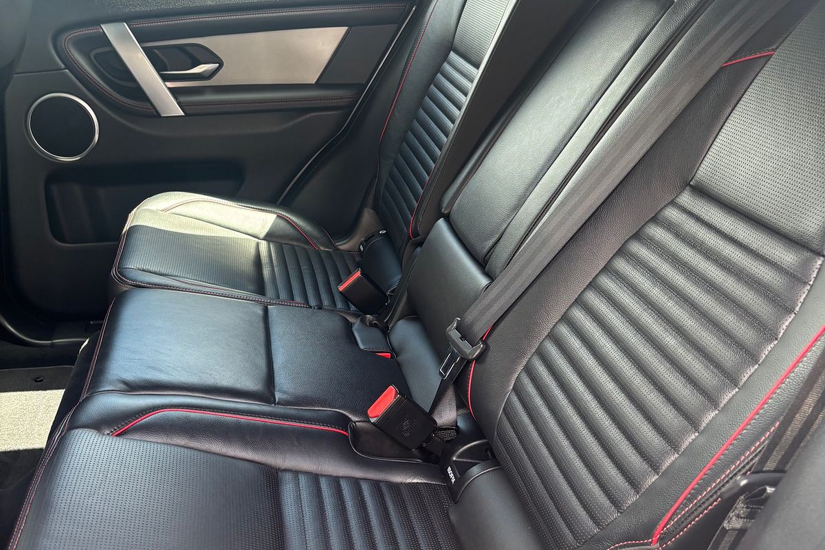 2021 Land Rover Discovery Sport P200 R-Dynamic S L550