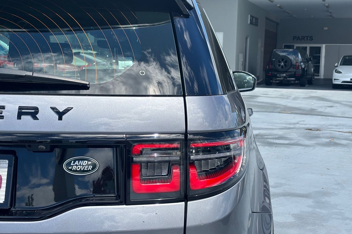 2021 Land Rover Discovery Sport P200 R-Dynamic S L550