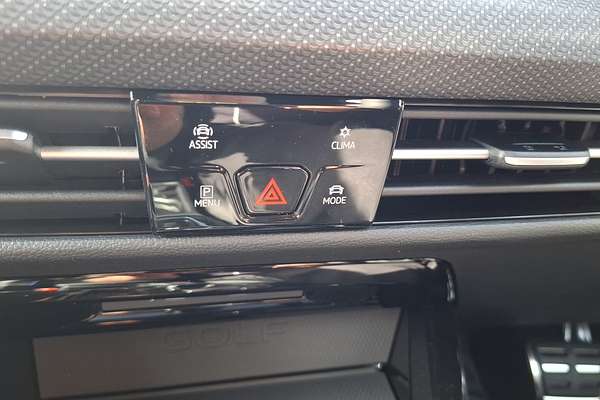 2024 Volkswagen Golf R 8