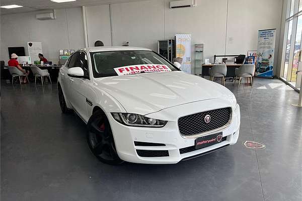 2016 Jaguar XE 20d R-SPORT MY17
