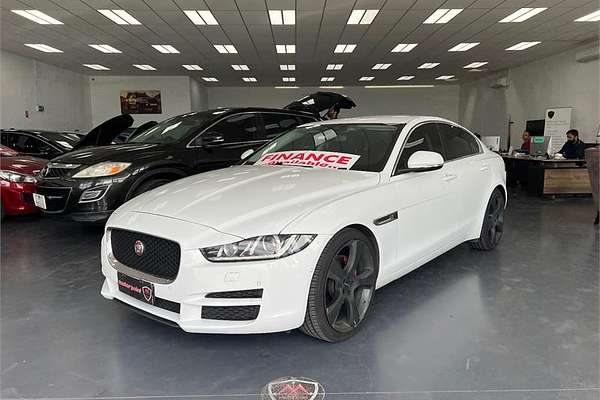 2016 Jaguar XE 20d R-SPORT MY17