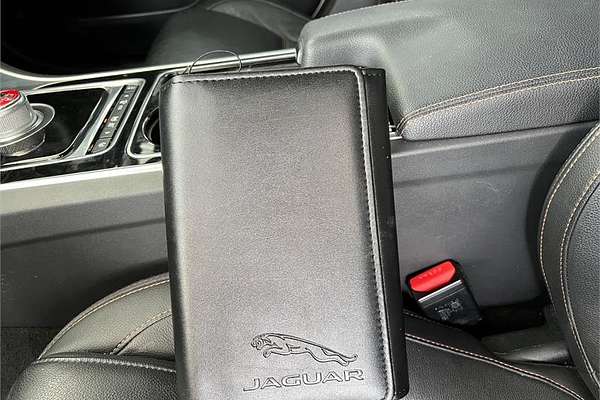 2016 Jaguar XE 20d R-SPORT MY17