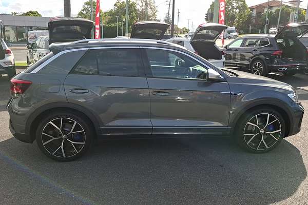 2023 Volkswagen T-Roc R D11