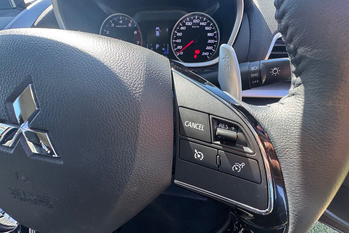 2020 Mitsubishi Eclipse Cross ES YA