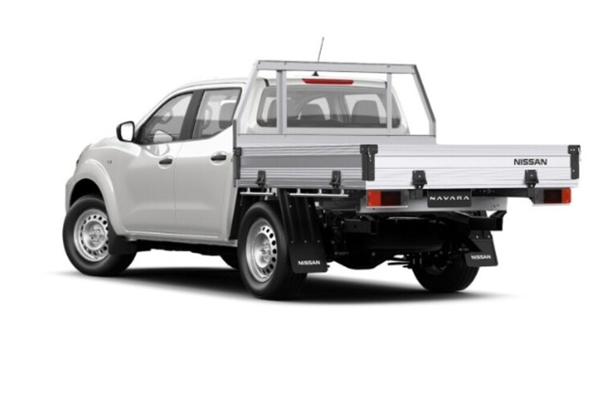 Nissan NAVARA 4X4 2.3 DSL AUTO DC CC SL