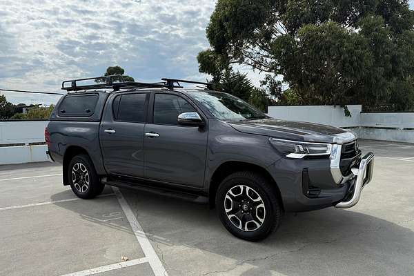 2020 Toyota Hilux SR5 GUN126R 4X4