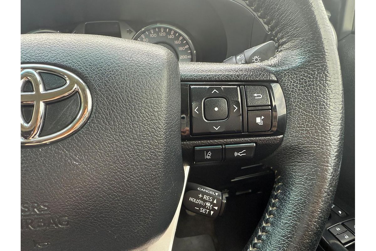 2020 Toyota Hilux SR5 GUN126R 4X4