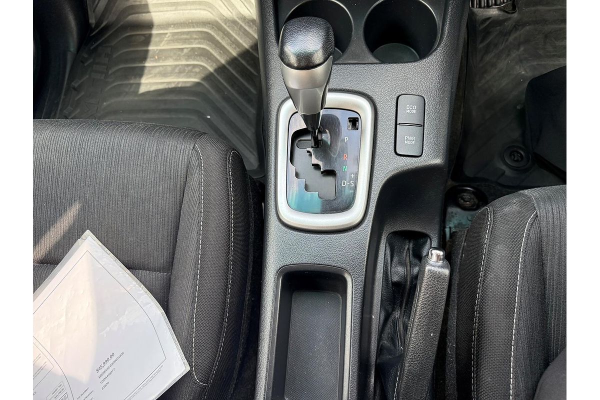 2020 Toyota Hilux SR5 GUN126R 4X4