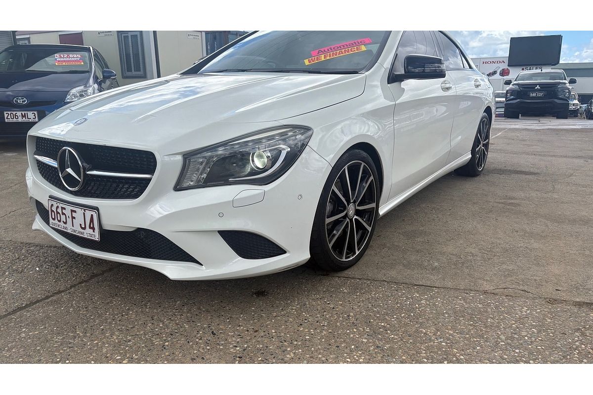 2014 Mercedes-Benz CLA200 117
