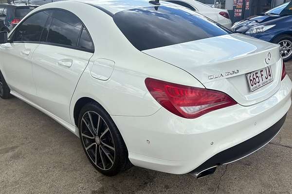 2014 Mercedes-Benz CLA200 117