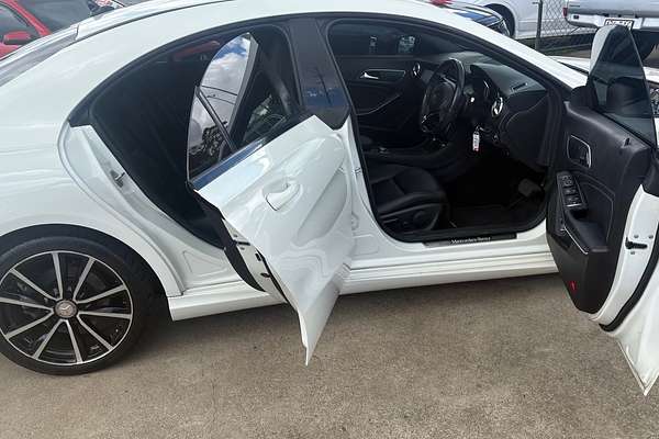 2014 Mercedes-Benz CLA200 117