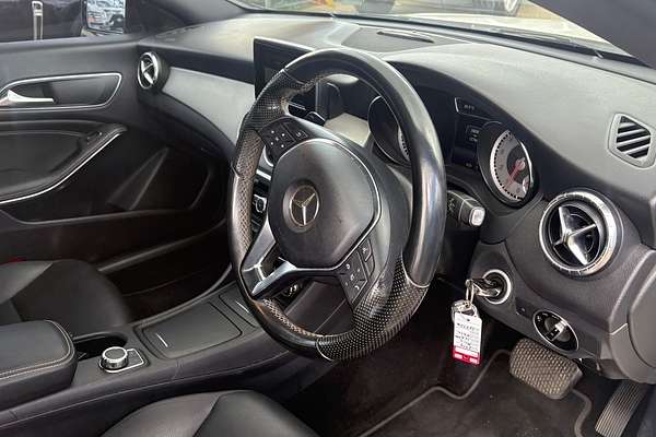 2014 Mercedes-Benz CLA200 117
