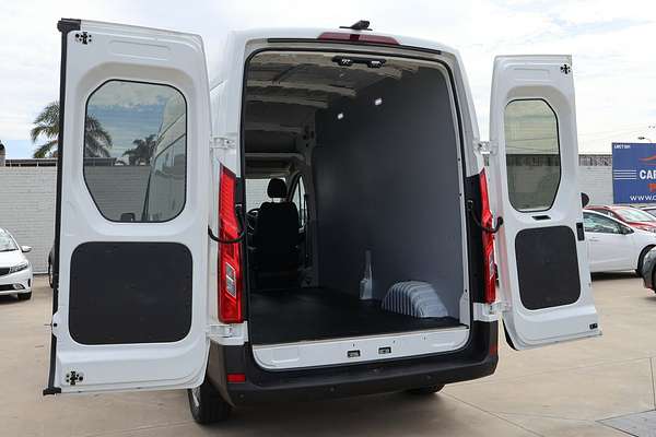 2021 LDV Deliver 9 LWB