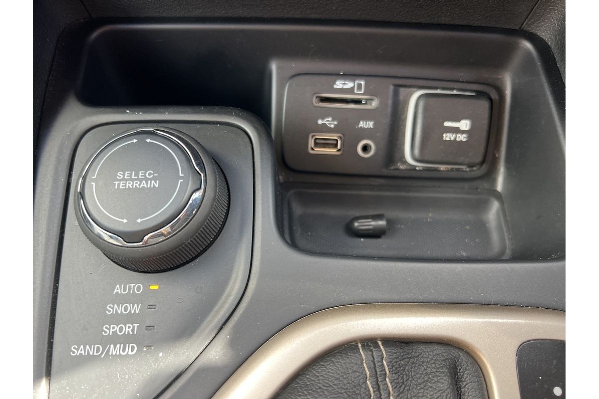 2015 Jeep Cherokee Limited (4x4) KL MY15