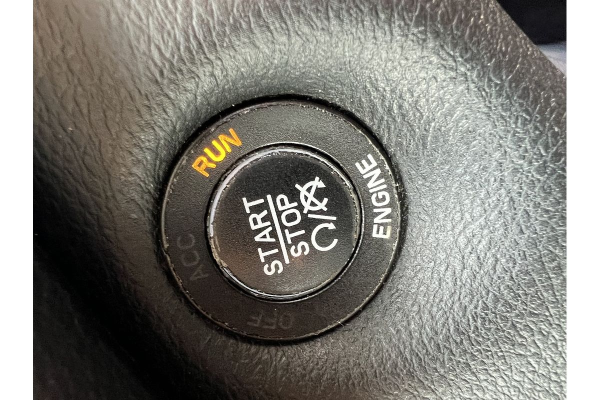 2015 Jeep Cherokee Limited (4x4) KL MY15
