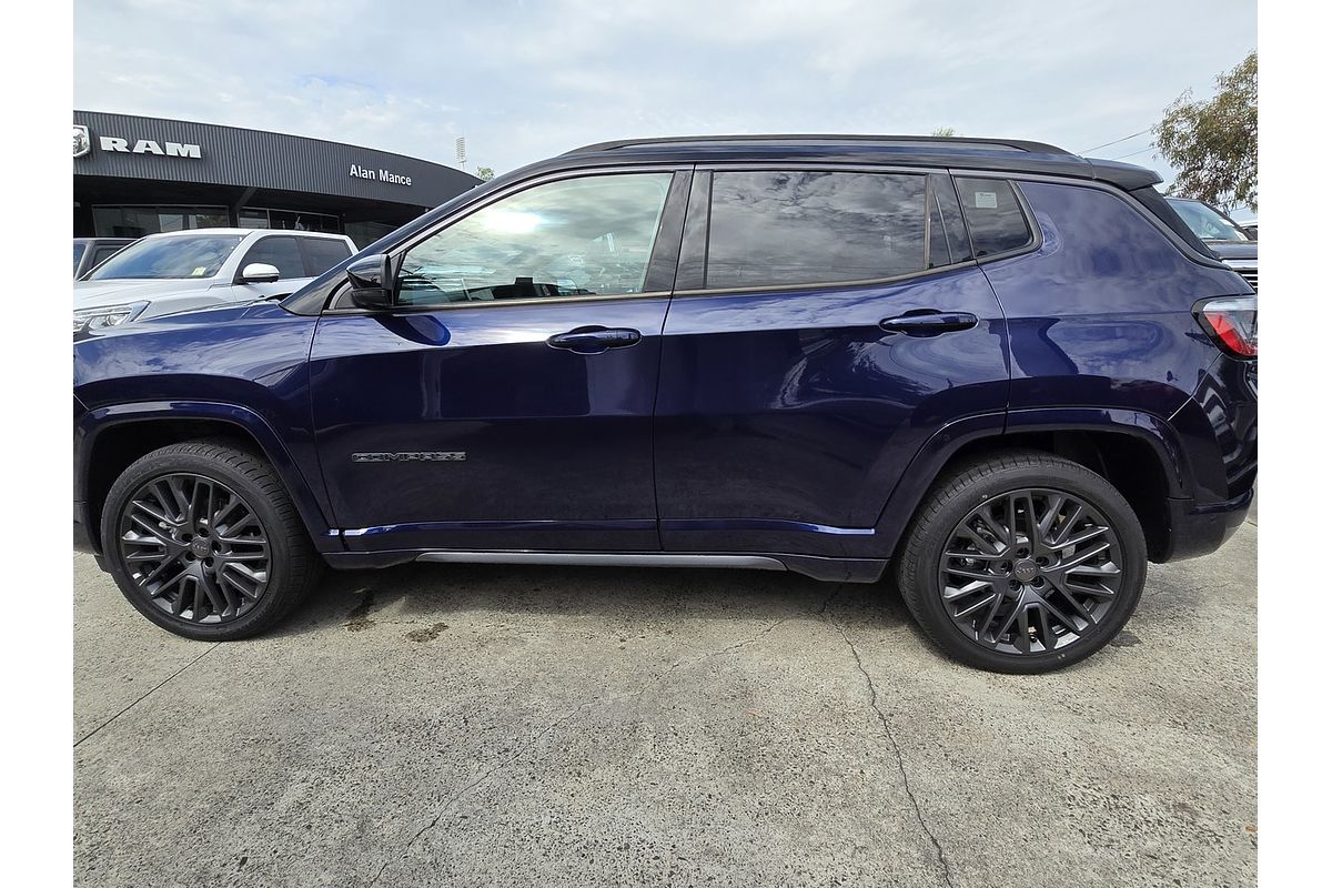 2023 Jeep Compass S-Limited M6