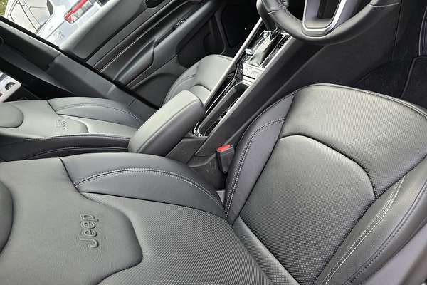 2023 Jeep Compass S-Limited M6