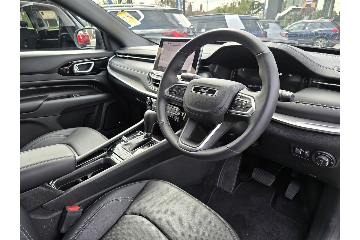 2023 Jeep Compass S-Limited M6