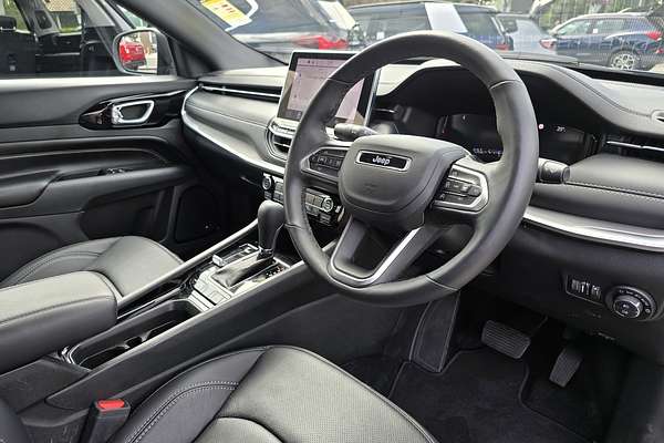 2023 Jeep Compass S-Limited M6