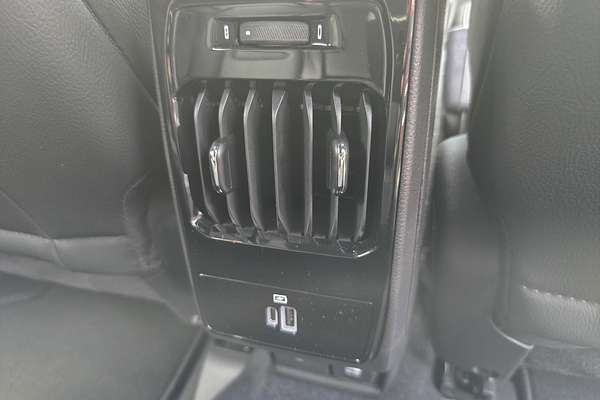 2023 Jeep Compass S-Limited M6