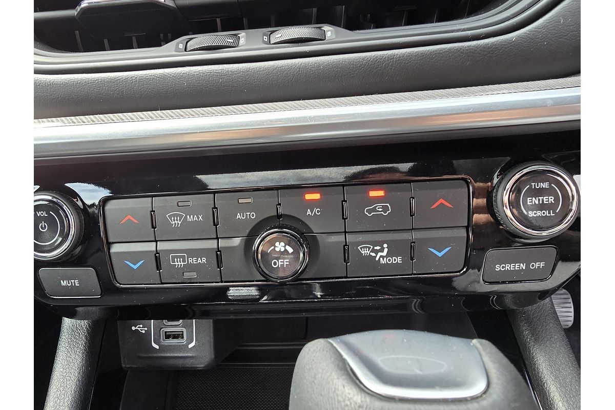 2023 Jeep Compass S-Limited M6