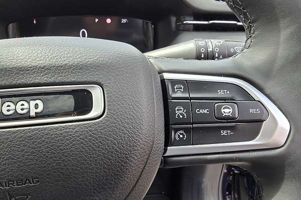 2023 Jeep Compass S-Limited M6