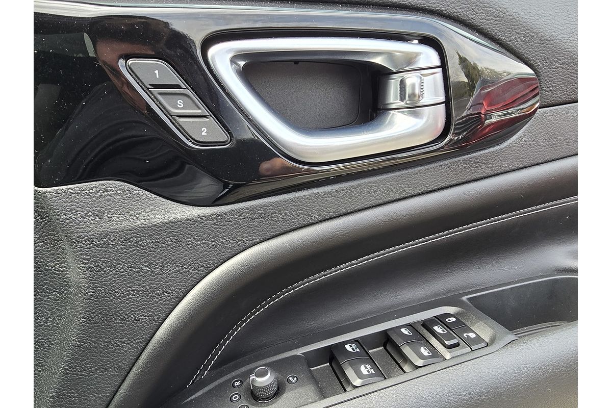 2023 Jeep Compass S-Limited M6