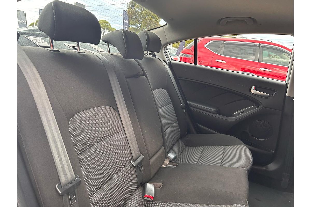 2017 Kia Cerato S YD