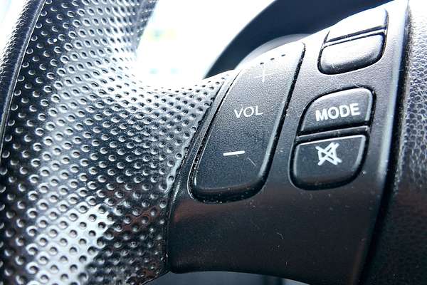 2004 Mazda 3 Maxx BK Series 1