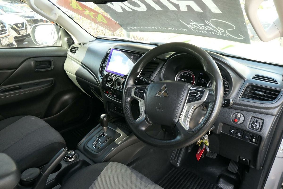 2019 Mitsubishi Triton GLX ADAS MR 4X4