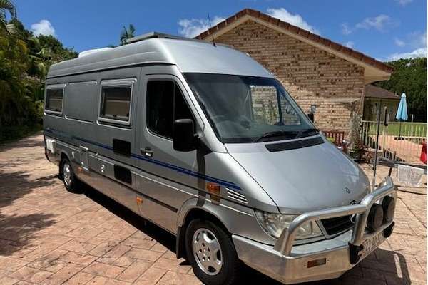 2005 Mercedes-Benz Sprinter 313CDI LWB Rear Wheel Drive