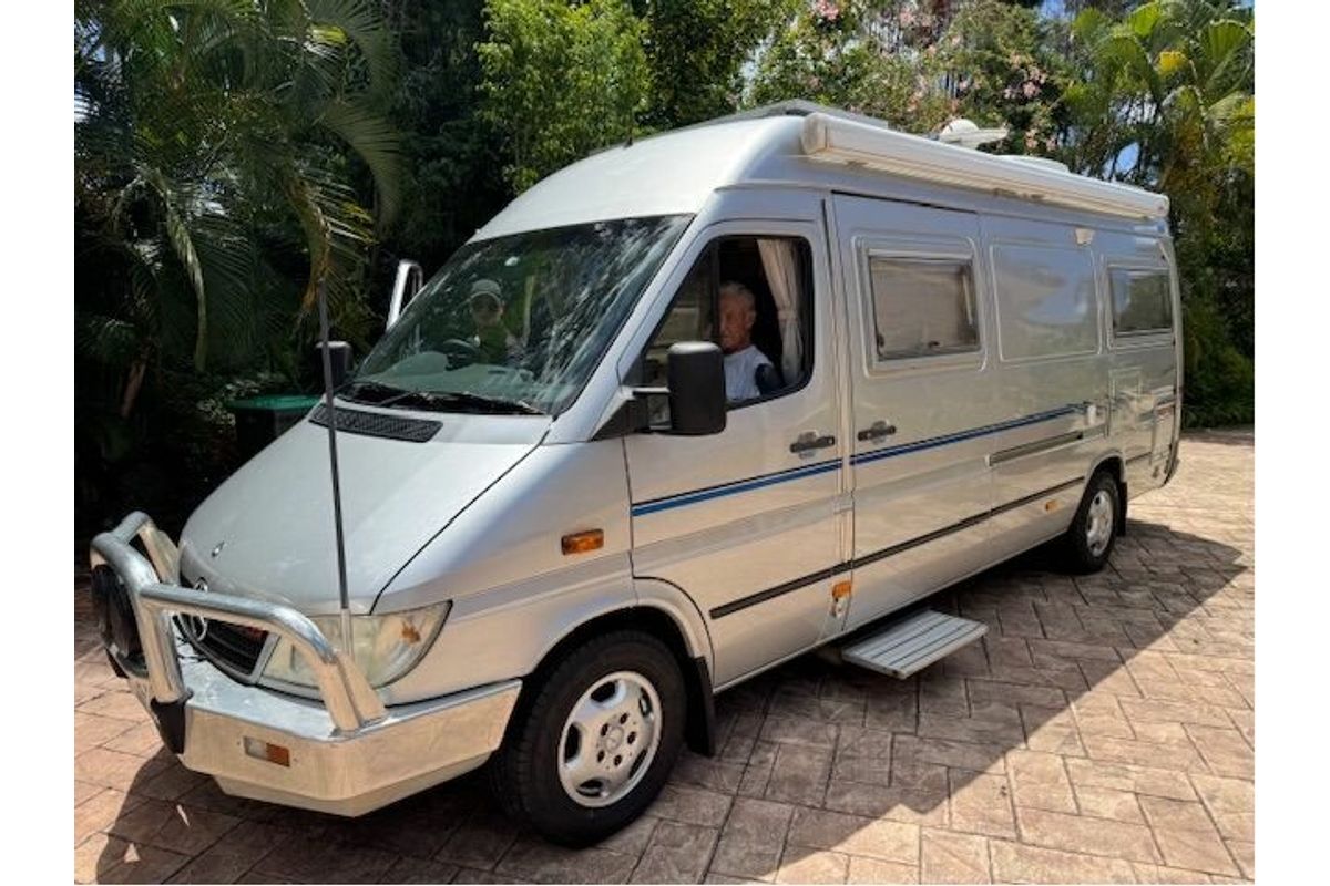 2005 Mercedes-Benz Sprinter 313CDI LWB Rear Wheel Drive