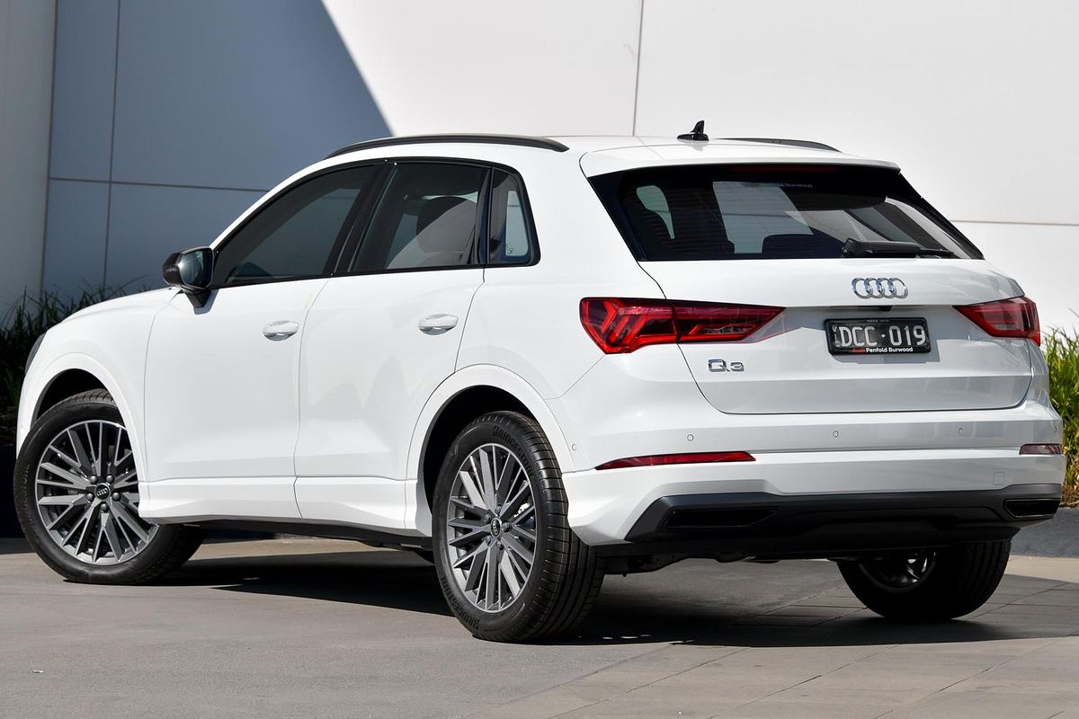 2024 Audi Q3 35 TFSI F3