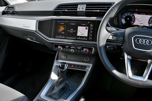 2024 Audi Q3 35 TFSI F3