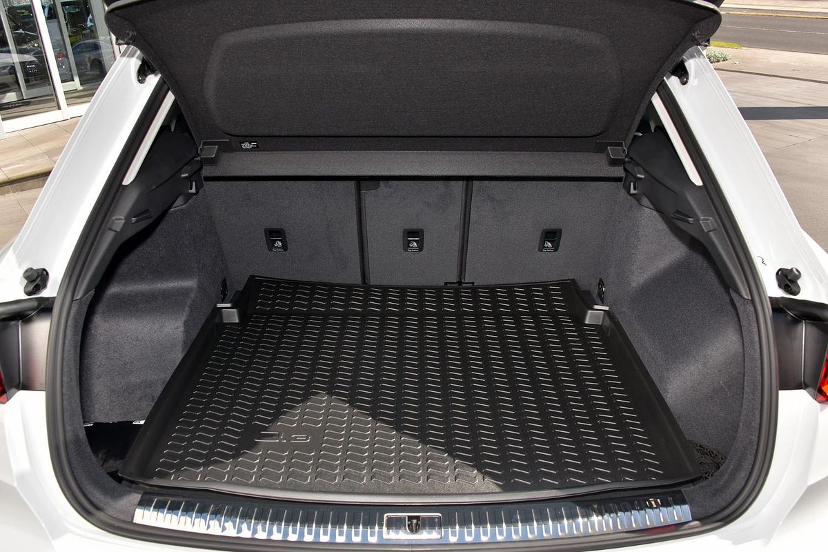 2024 Audi Q3 35 TFSI F3