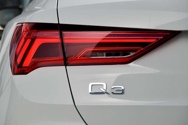 2024 Audi Q3 35 TFSI F3