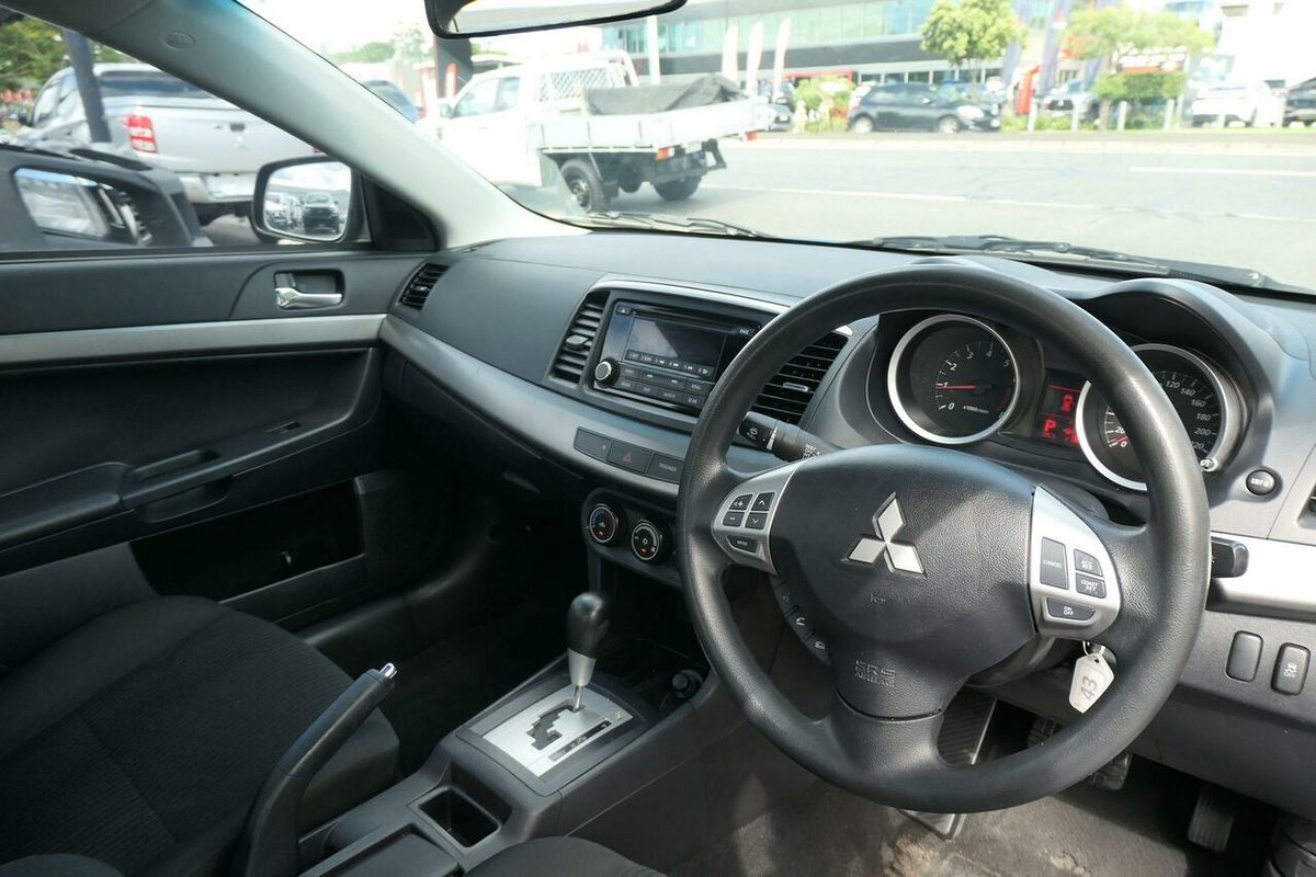 2013 Mitsubishi Lancer ES CJ