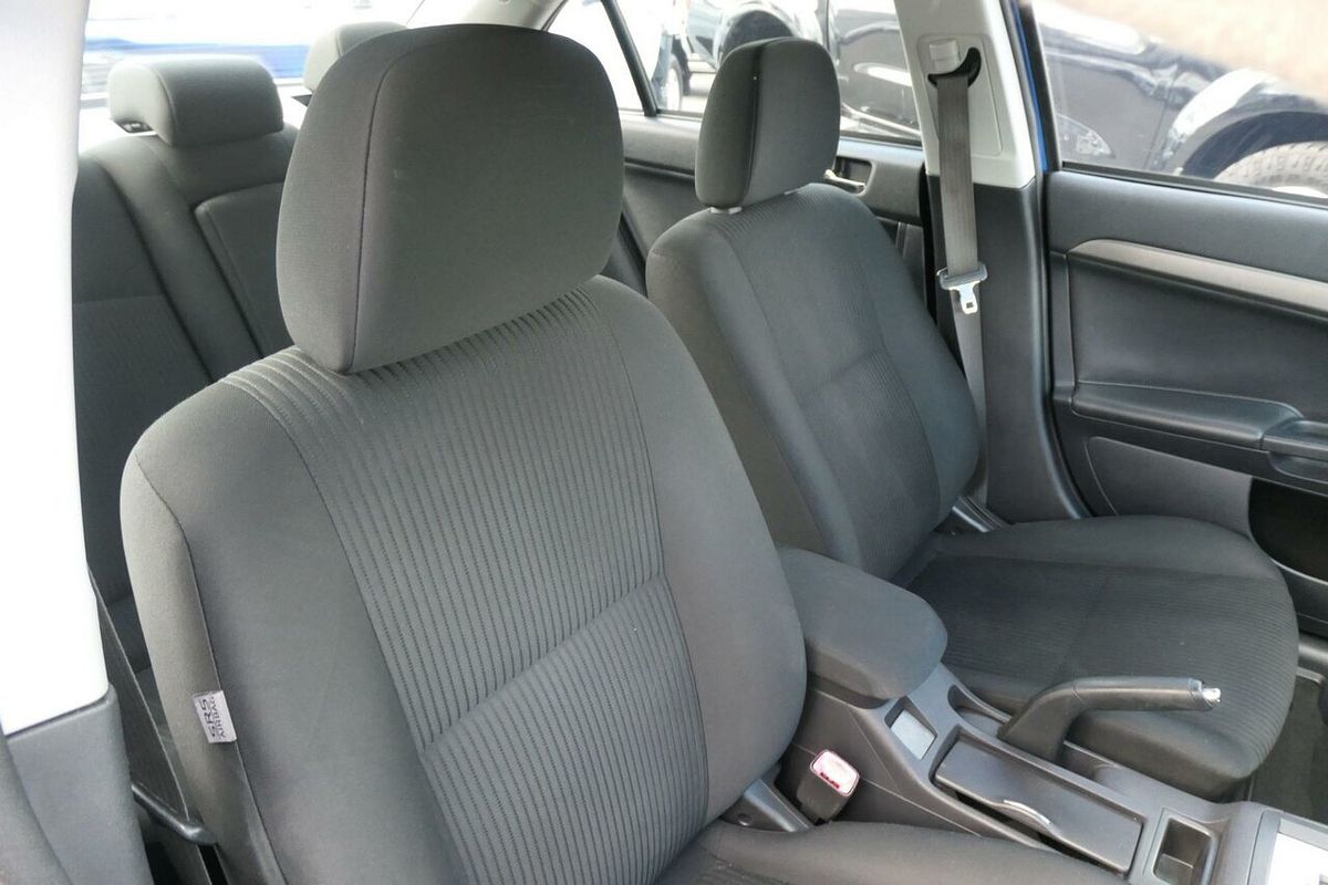 2013 Mitsubishi Lancer ES CJ