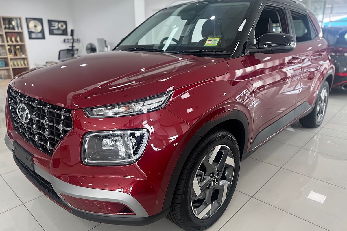 2024 Hyundai Venue Elite QX.V5