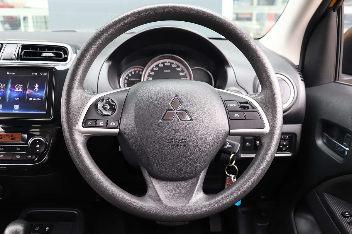 2021 Mitsubishi Mirage LS LB